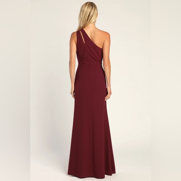 LULUS Divinely Dynamite Burgundy One-Shoulder Maxi Dress - Picture 4 of 7